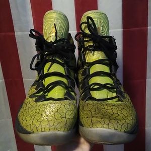 Jordan Neon Yellow Basketball Shoes